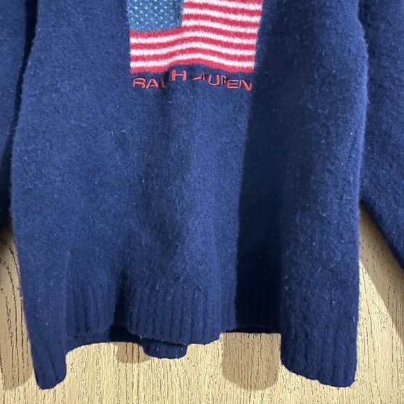 Chaps RL Women’s Navy 100% Lambswool US Flag Logo Winter Casual Sweater Sz-S/M - Picture 3 of 6